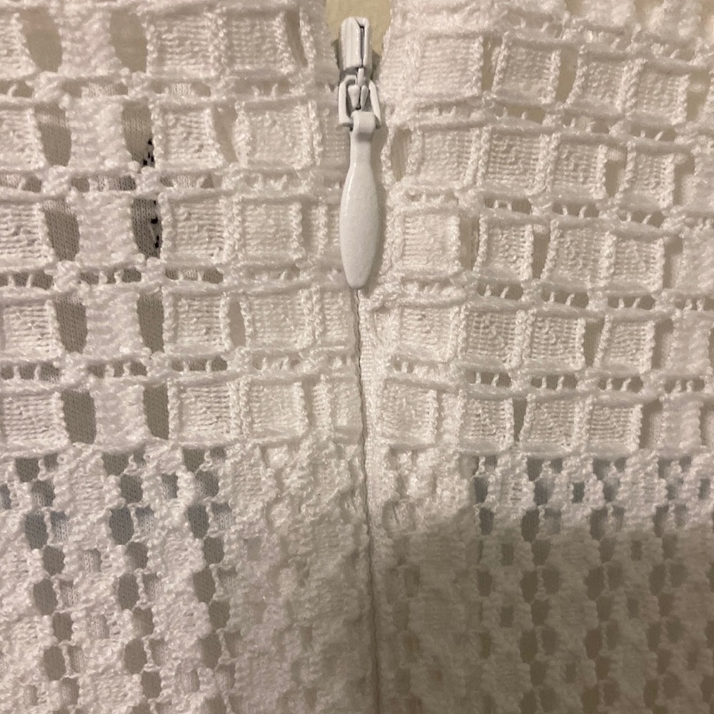 New NWT Banana Republic White Lace Women's Lined Top Blouse M - Picture 3 of 10